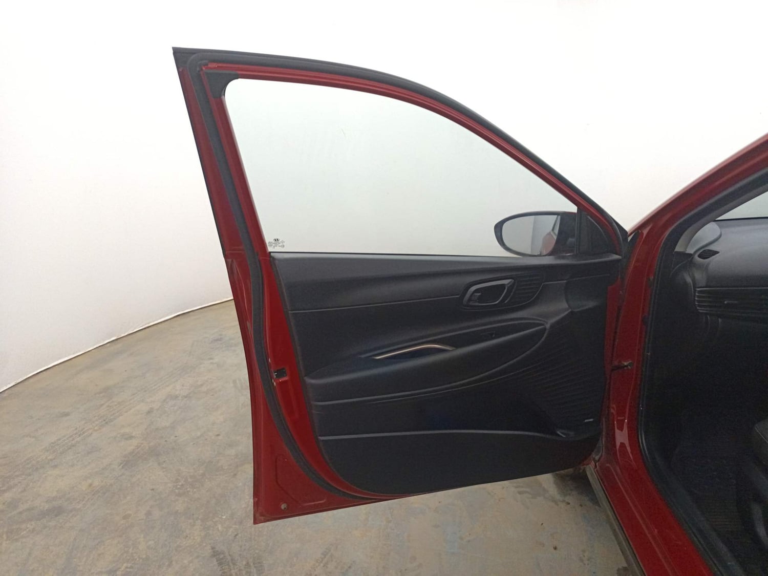 Used 2022 Hyundai i20 Asta (O) 1.2 IVT Petrol Automatic interior LEFT FRONT DOOR OPEN VIEW