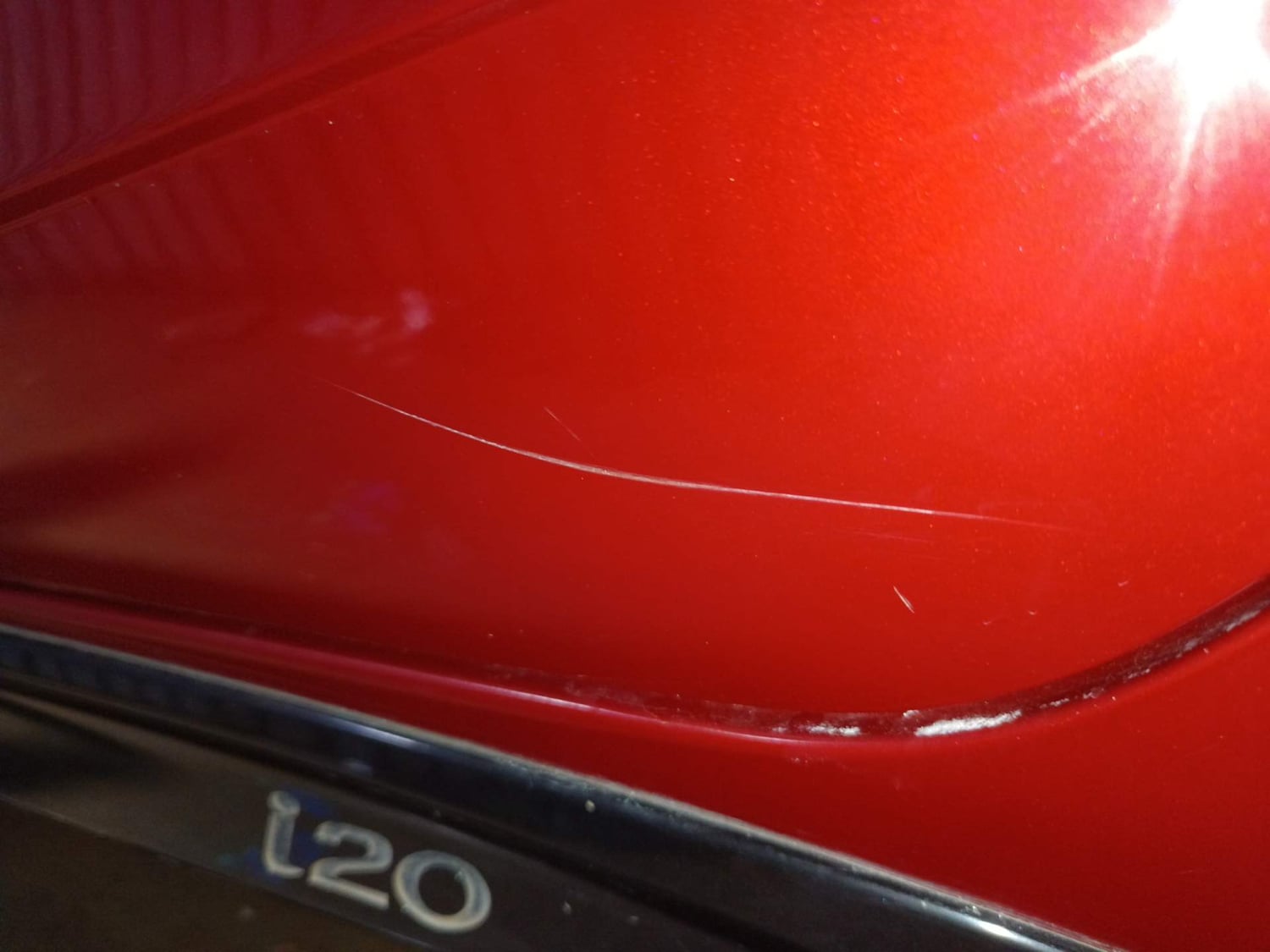 Used 2022 Hyundai i20 Asta (O) 1.2 IVT Petrol Automatic dents MINOR SCRATCH