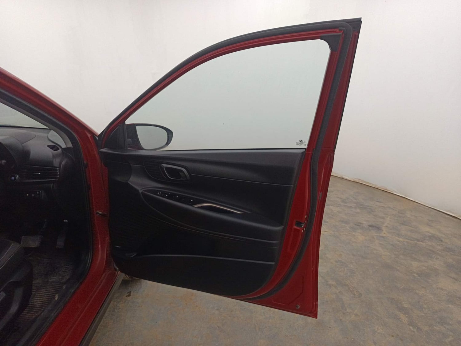 Used 2022 Hyundai i20 Asta (O) 1.2 IVT Petrol Automatic interior RIGHT FRONT DOOR OPEN VIEW