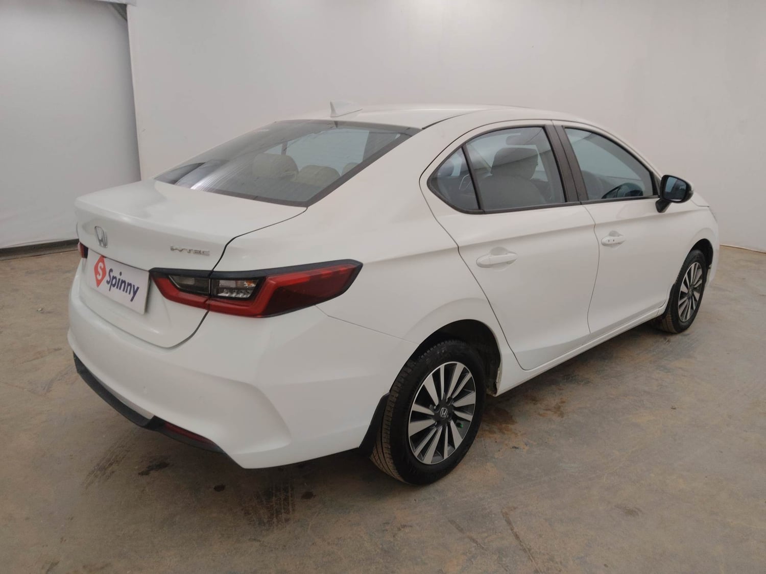 Used 2023 Honda City VX Petrol CVT Petrol Automatic exterior RIGHT REAR CORNER VIEW