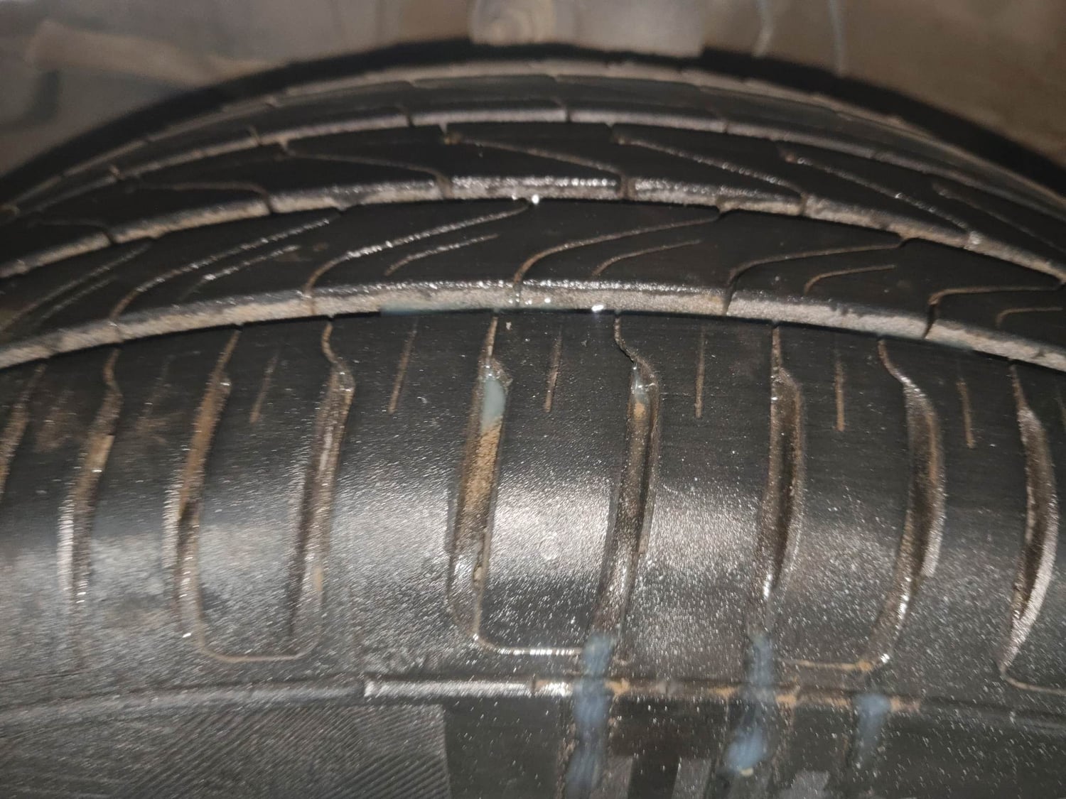 Used 2023 Honda City VX Petrol CVT Petrol Automatic tyres LEFT FRONT TYRE TREAD VIEW