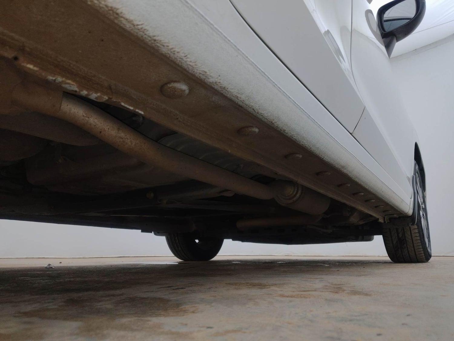 Used 2023 Honda City VX Petrol CVT Petrol Automatic extra REAR RIGHT UNDERBODY VIEW