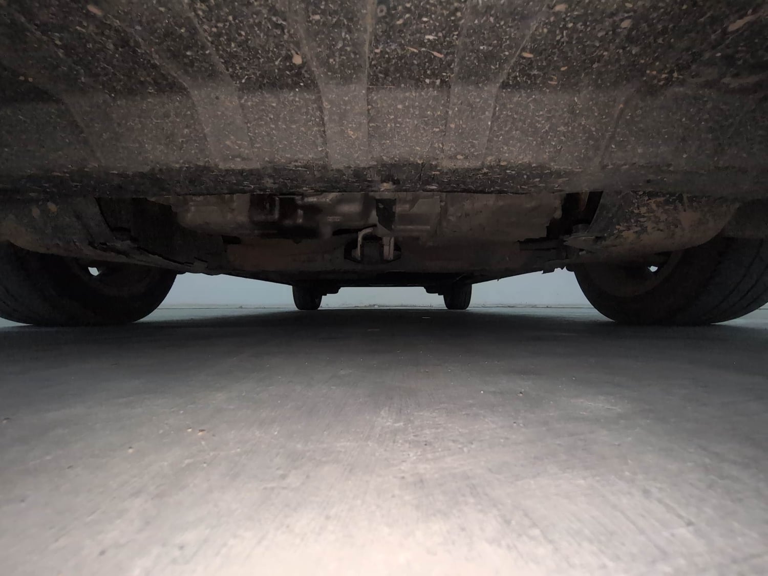 Used 2018 Honda City ZX CVT Petrol Petrol Automatic extra FRONT LEFT UNDERBODY VIEW