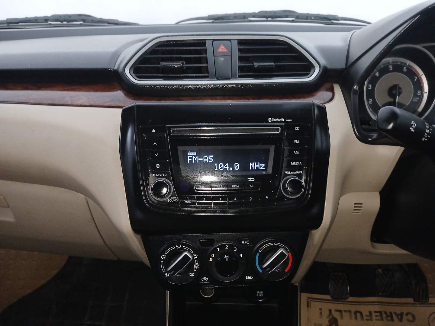 Used 2017 Maruti Suzuki Dzire VXi Petrol Manual interior MUSIC SYSTEM & AC CONTROL VIEW