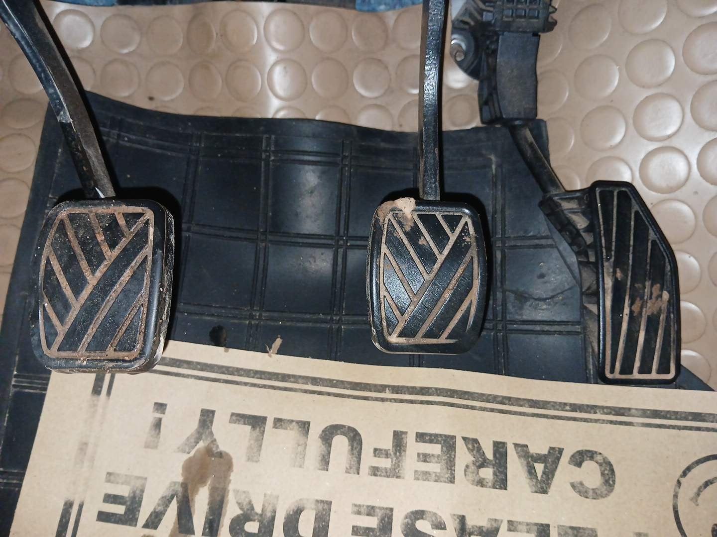 Used 2017 Maruti Suzuki Dzire VXi Petrol Manual interior PEDALS VIEW