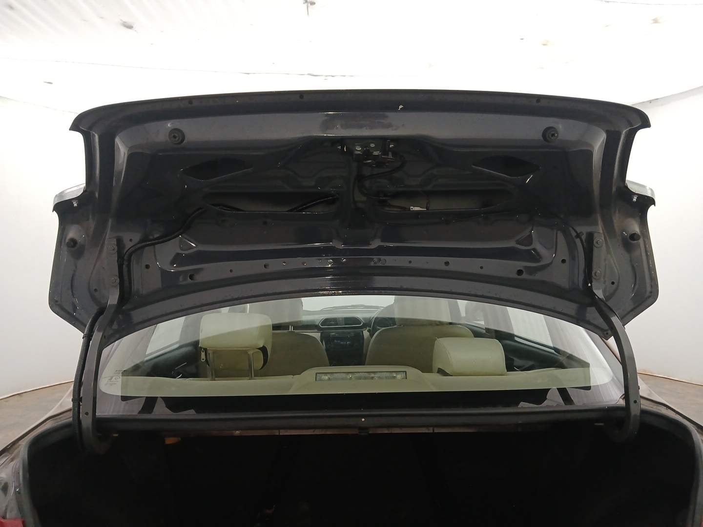 Used 2017 Maruti Suzuki Dzire VXi Petrol Manual interior DICKY DOOR OPEN VIEW