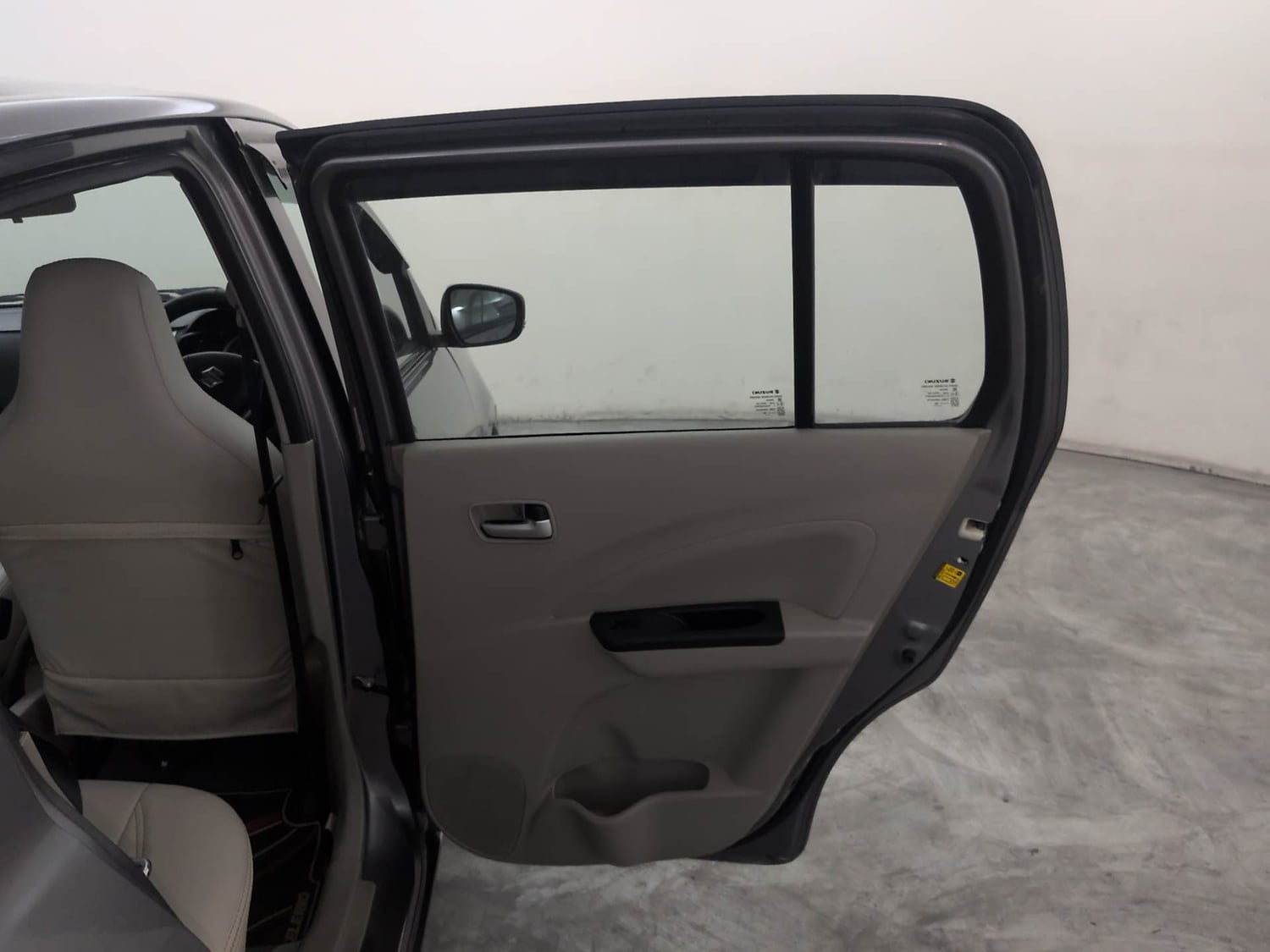 Used 2016 Maruti Suzuki Celerio ZXi AMT Petrol Automatic interior RIGHT REAR DOOR OPEN VIEW