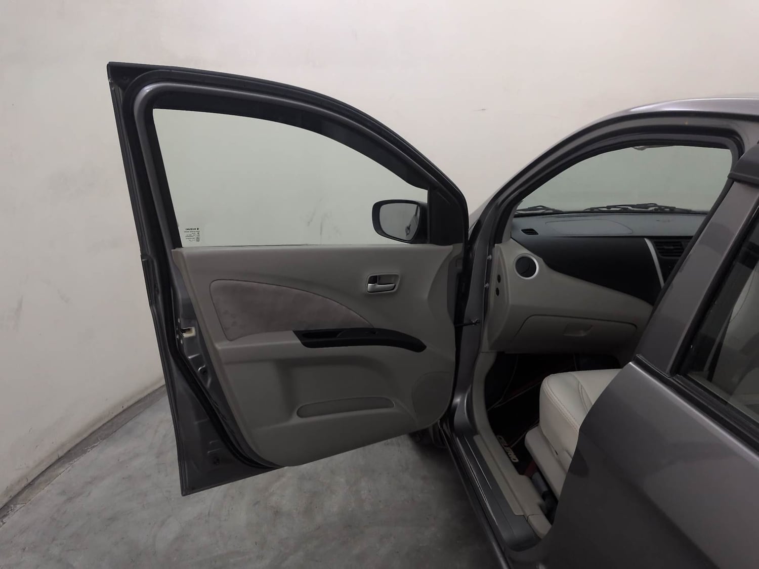 Used 2016 Maruti Suzuki Celerio ZXi AMT Petrol Automatic interior LEFT FRONT DOOR OPEN VIEW