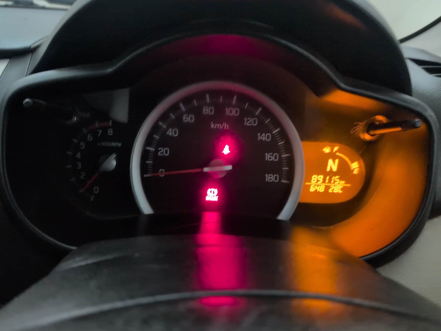 Used 2016 Maruti Suzuki Celerio ZXi AMT Petrol Automatic interior CLUSTERMETER VIEW