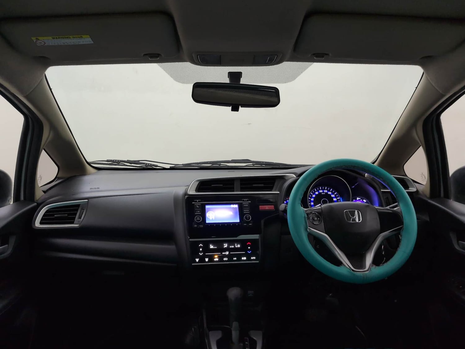 Used 2015 Honda Jazz V AT Petrol Petrol Automatic interior DASHBOARD VIEW