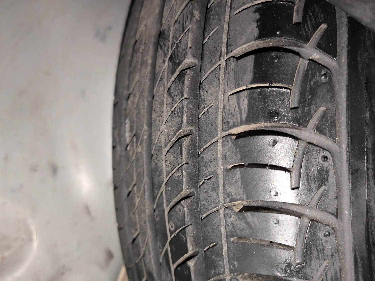 Used 2015 Honda Jazz V AT Petrol Petrol Automatic tyres SPARE TYRE VIEW