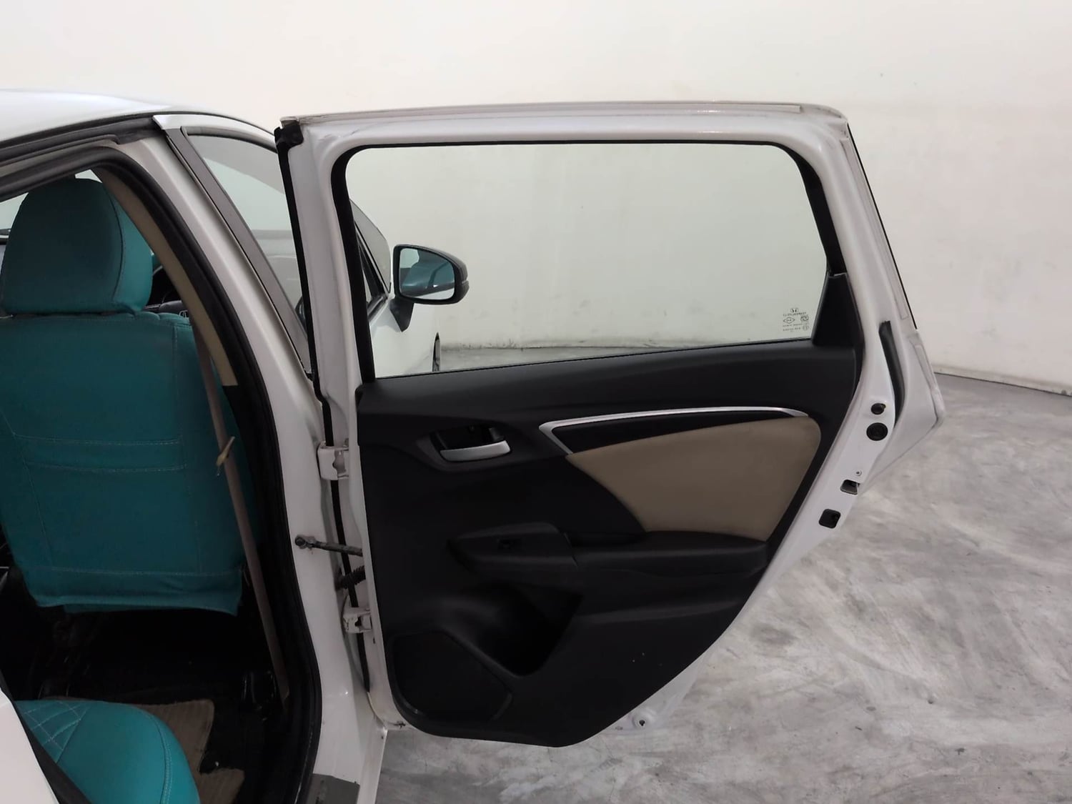 Used 2015 Honda Jazz V AT Petrol Petrol Automatic interior RIGHT REAR DOOR OPEN VIEW