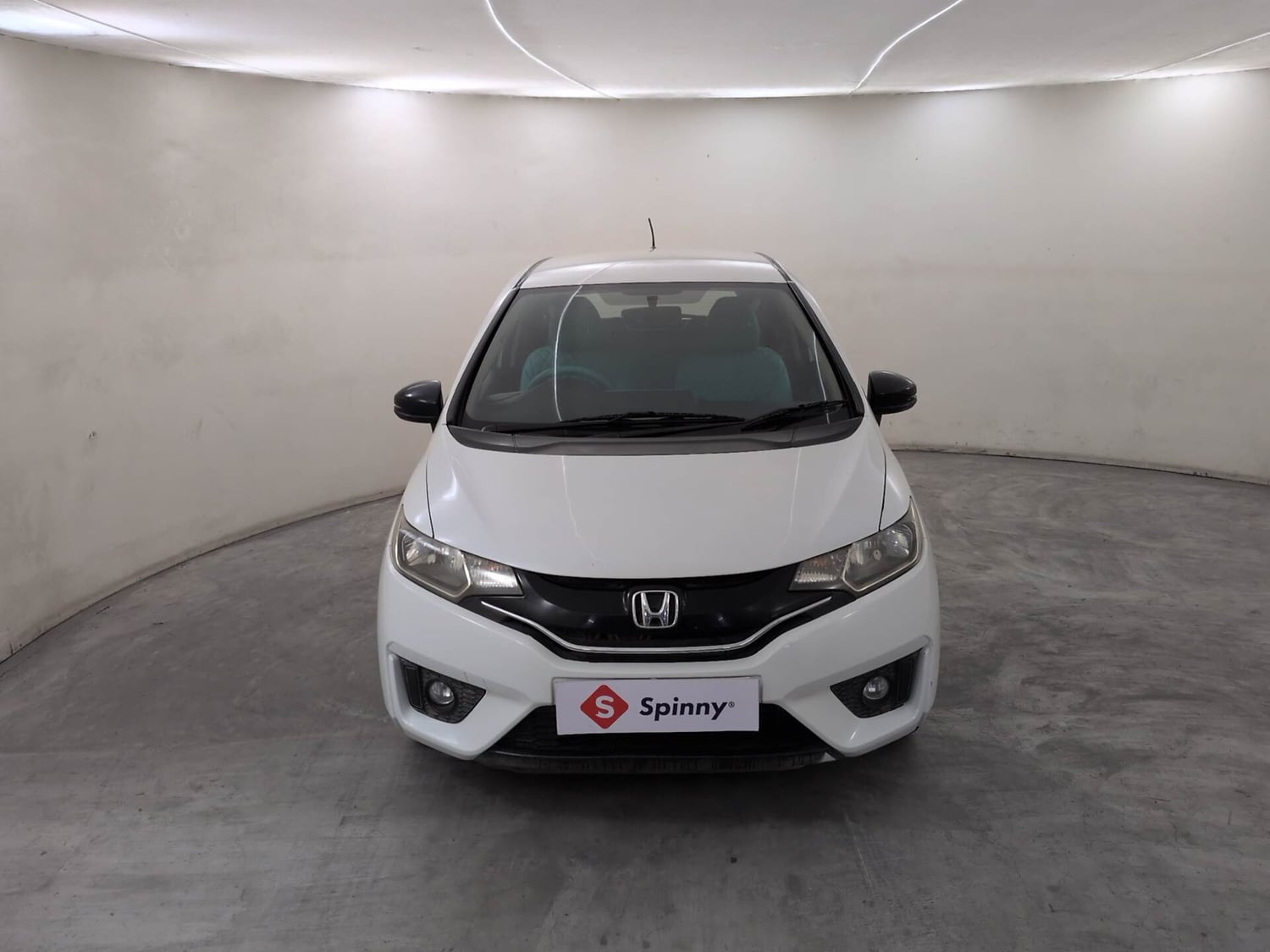 Used 2015 Honda Jazz V AT Petrol Petrol Automatic exterior FRONT VIEW