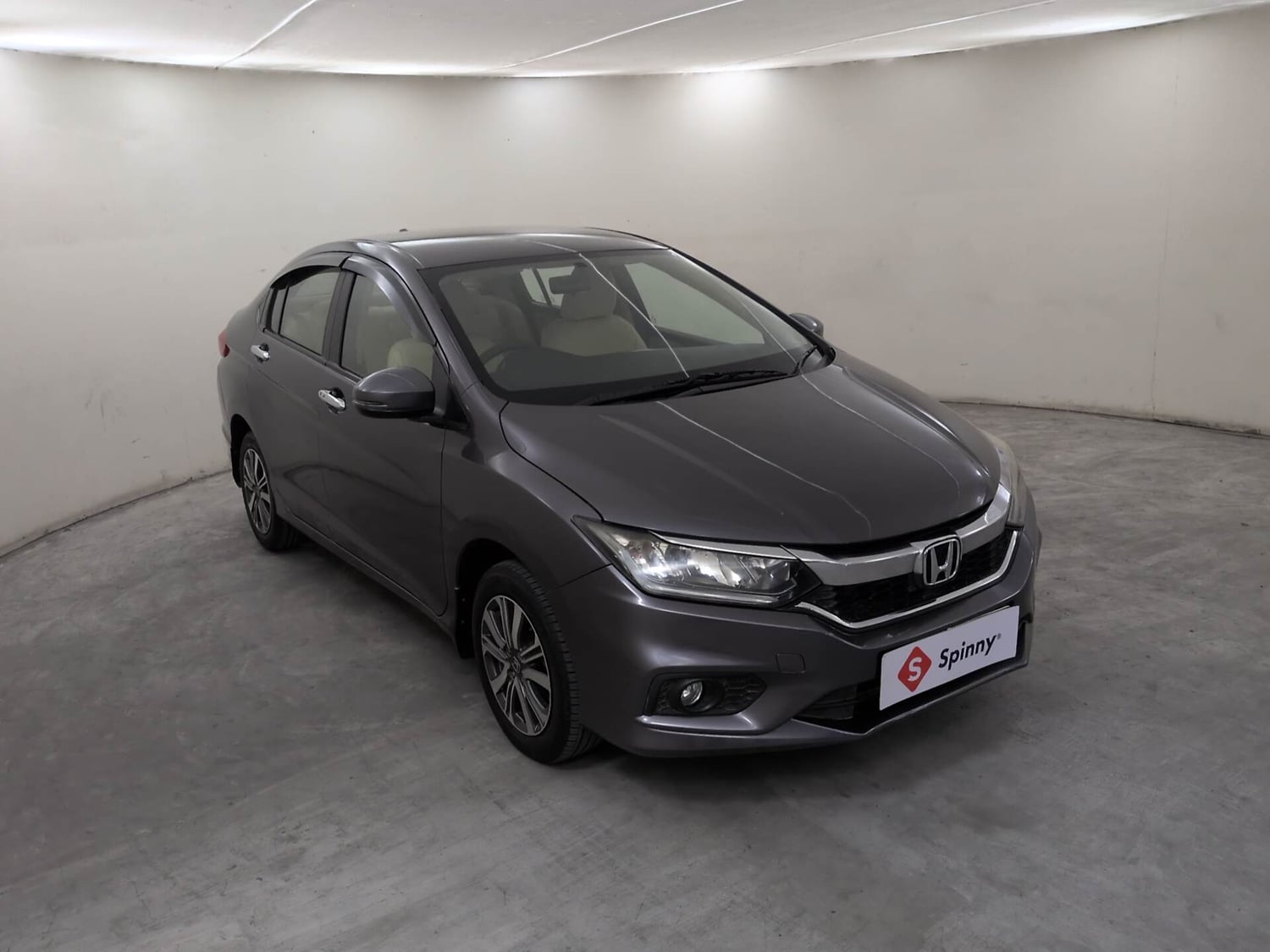Used 2022 Honda City 4th Generation V Petrol Petrol Manual exterior RIGHT FRONT CORNER VIEW