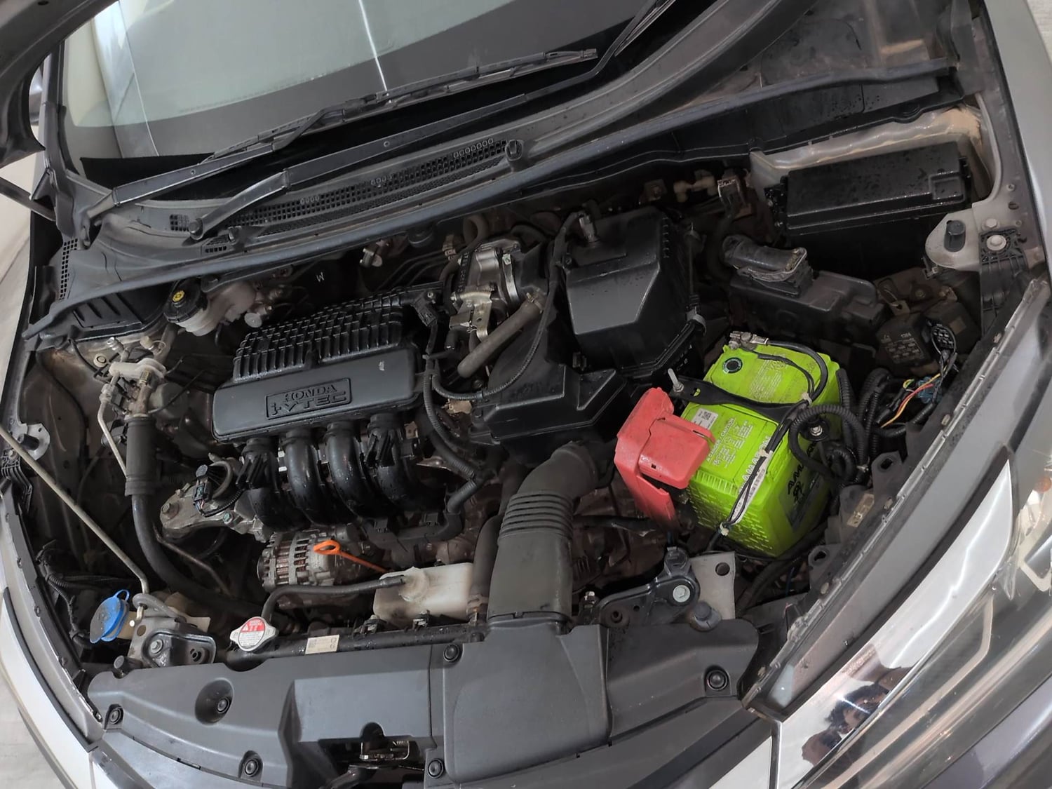 Used 2022 Honda City 4th Generation V Petrol Petrol Manual engine ENGINE LEFT SIDE VIEW