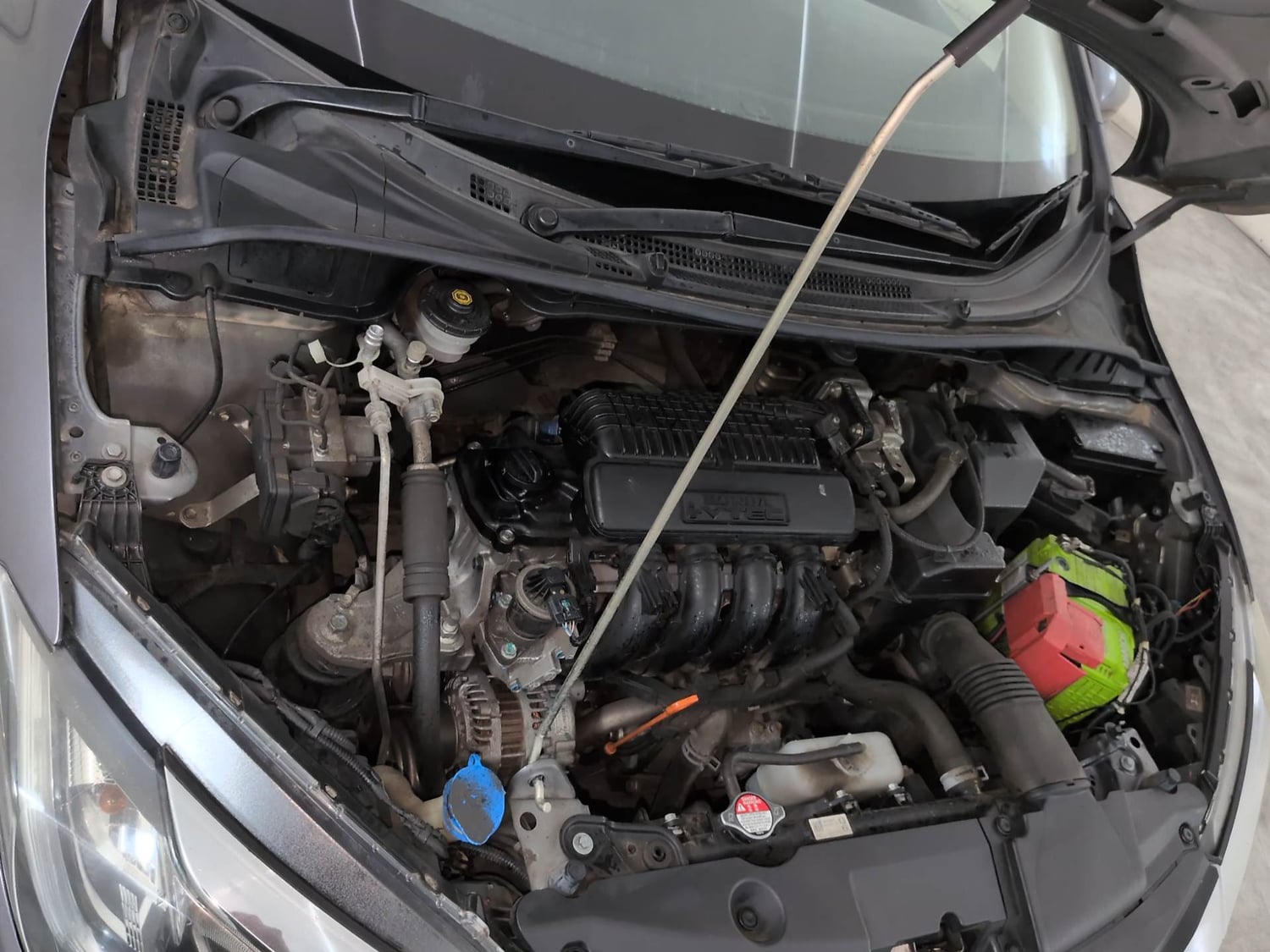 Used 2022 Honda City 4th Generation V Petrol Petrol Manual engine ENGINE RIGHT SIDE VIEW