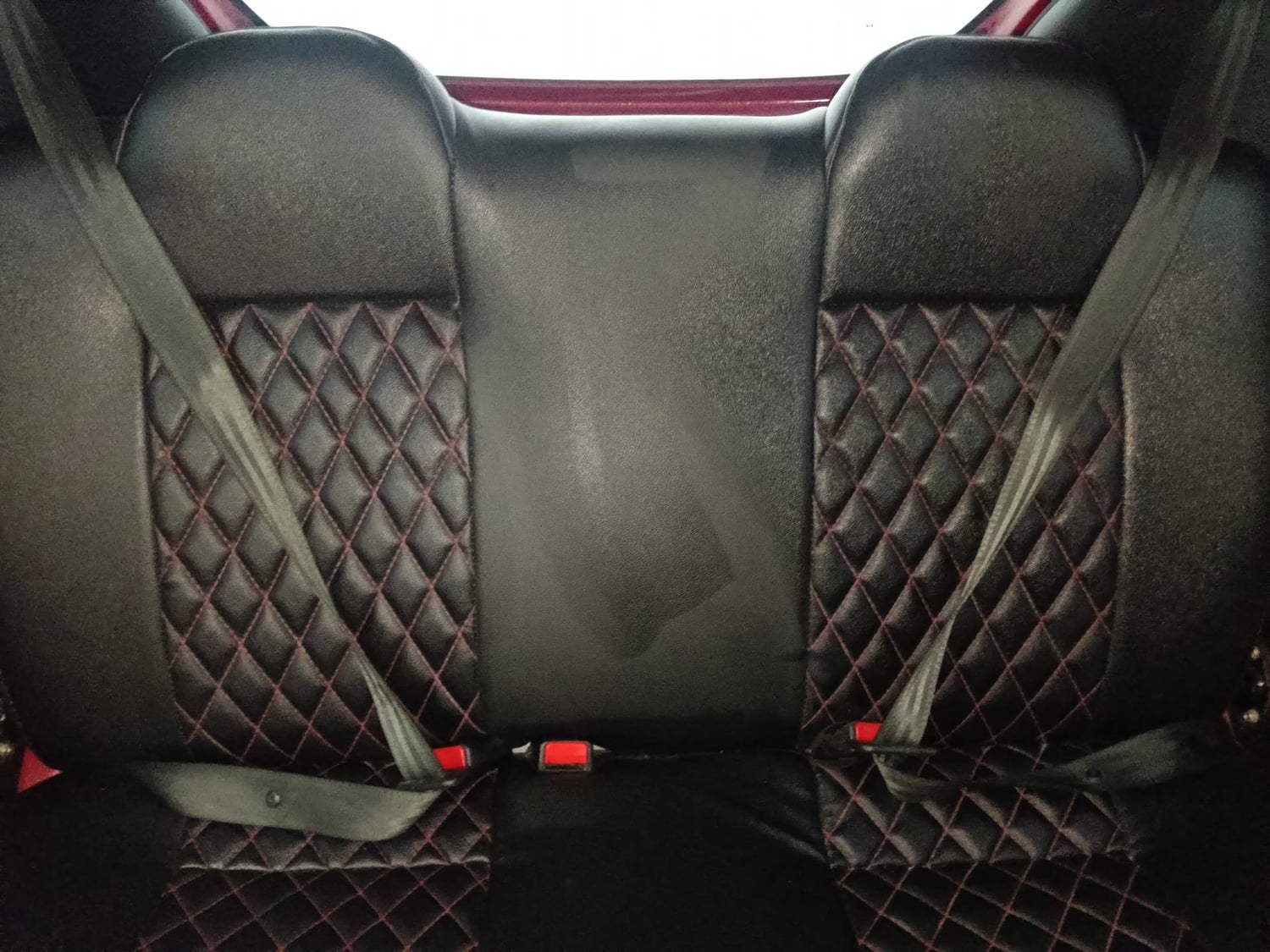 Used 2015 Hyundai Eon Magna + Petrol Manual interior REAR SEAT CONDITION VIEW