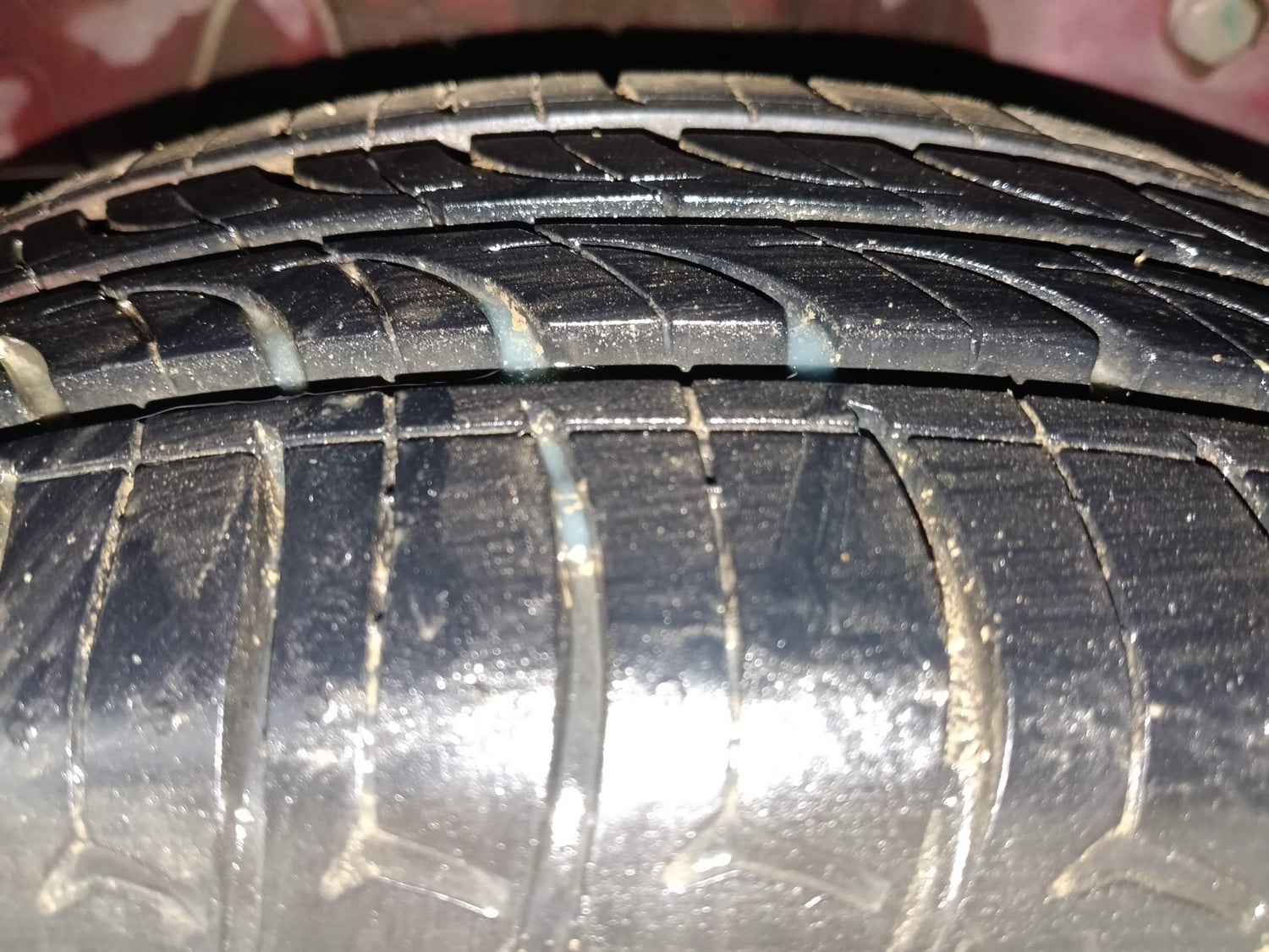Used 2015 Hyundai Eon Magna + Petrol Manual tyres RIGHT REAR TYRE TREAD VIEW