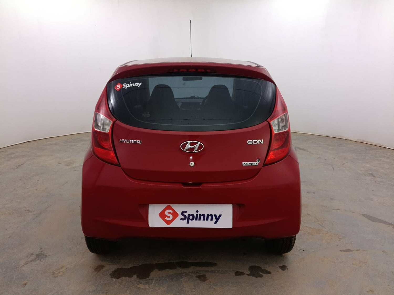 Used 2015 Hyundai Eon Magna + Petrol Manual exterior BACK VIEW