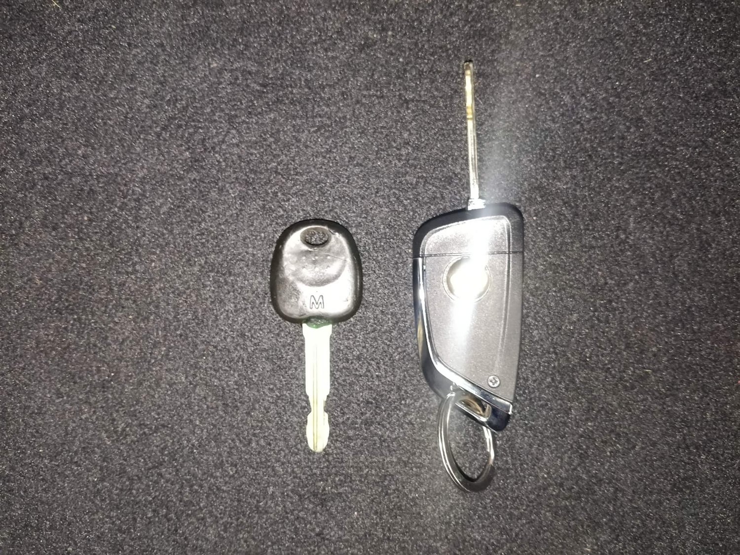 Used 2015 Hyundai Eon Magna + Petrol Manual extra CAR KEY VIEW