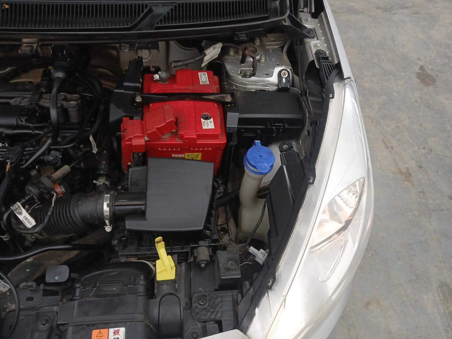 Used 2016 Ford Figo Trend 1.2 Ti-VCT Petrol Manual engine ENGINE LEFT SIDE VIEW