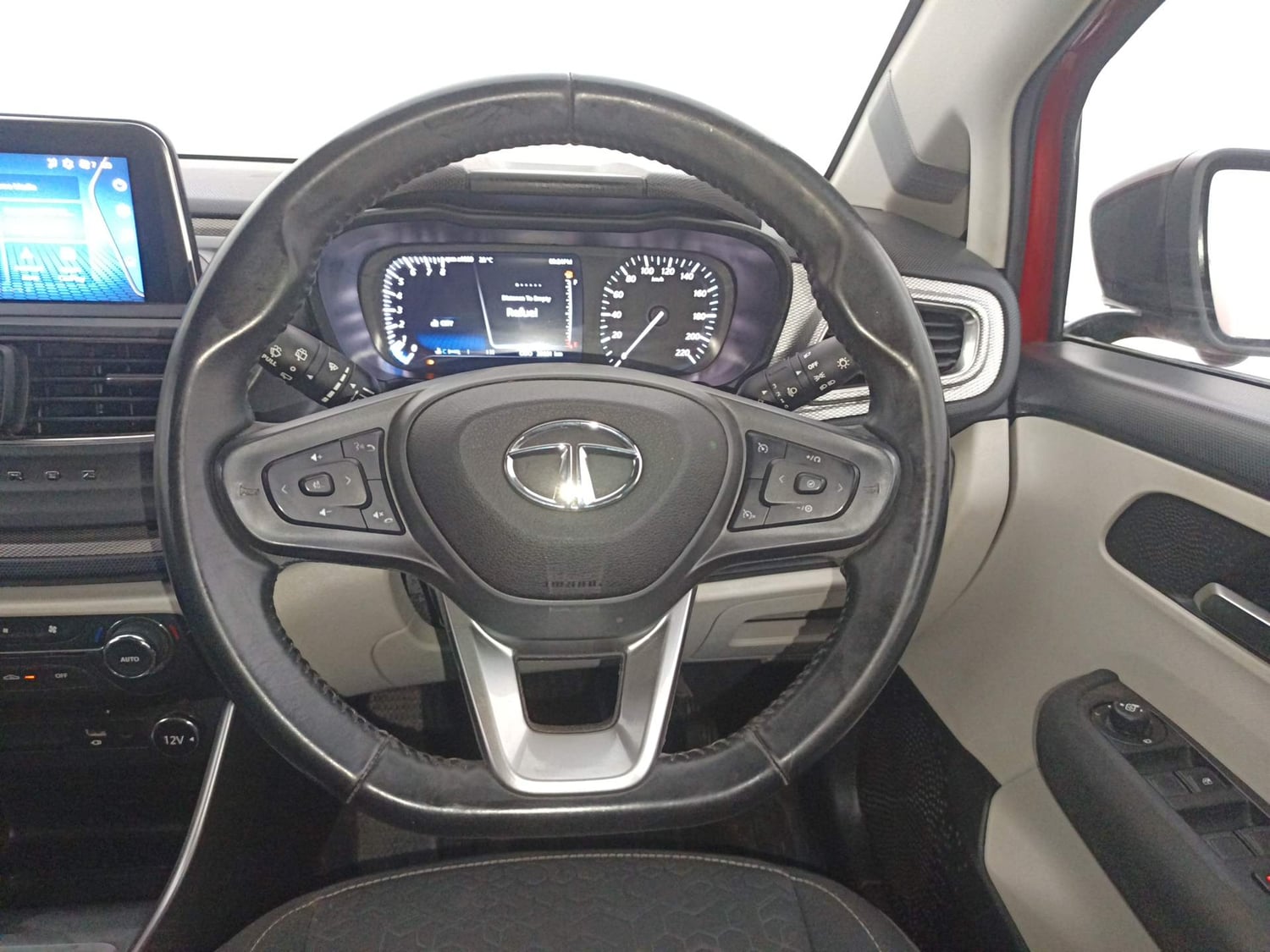 Used 2021 Tata Altroz XZ i-Turbo Petrol Petrol Manual interior STEERING VIEW