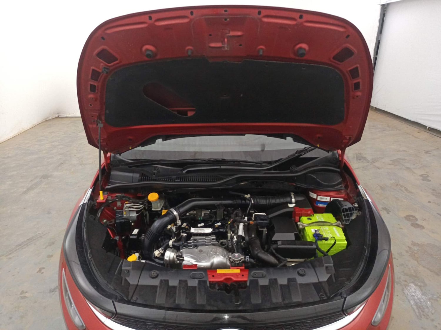 Used 2021 Tata Altroz XZ i-Turbo Petrol Petrol Manual engine ENGINE & BONNET OPEN FRONT VIEW