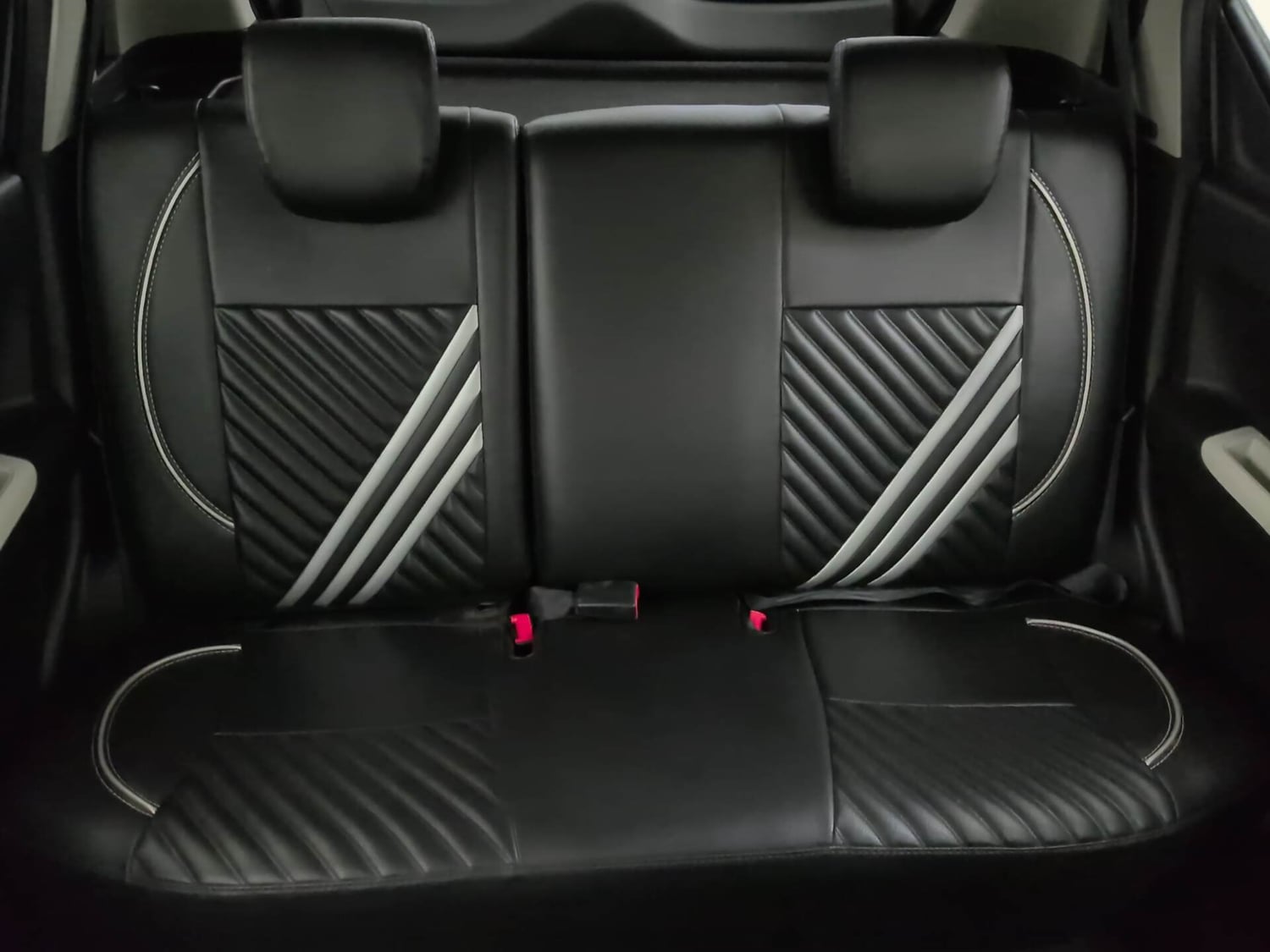 Used 2022 Maruti Suzuki Ignis Zeta 1.2 AMT Petrol Automatic interior REAR SEAT CONDITION VIEW