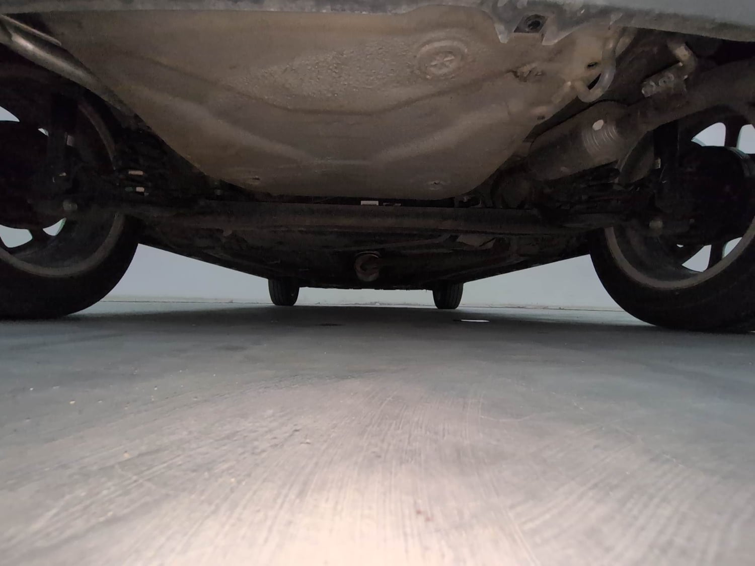 Used 2022 Maruti Suzuki Ignis Zeta 1.2 AMT Petrol Automatic extra REAR UNDERBODY VIEW (TAKEN FROM REAR)