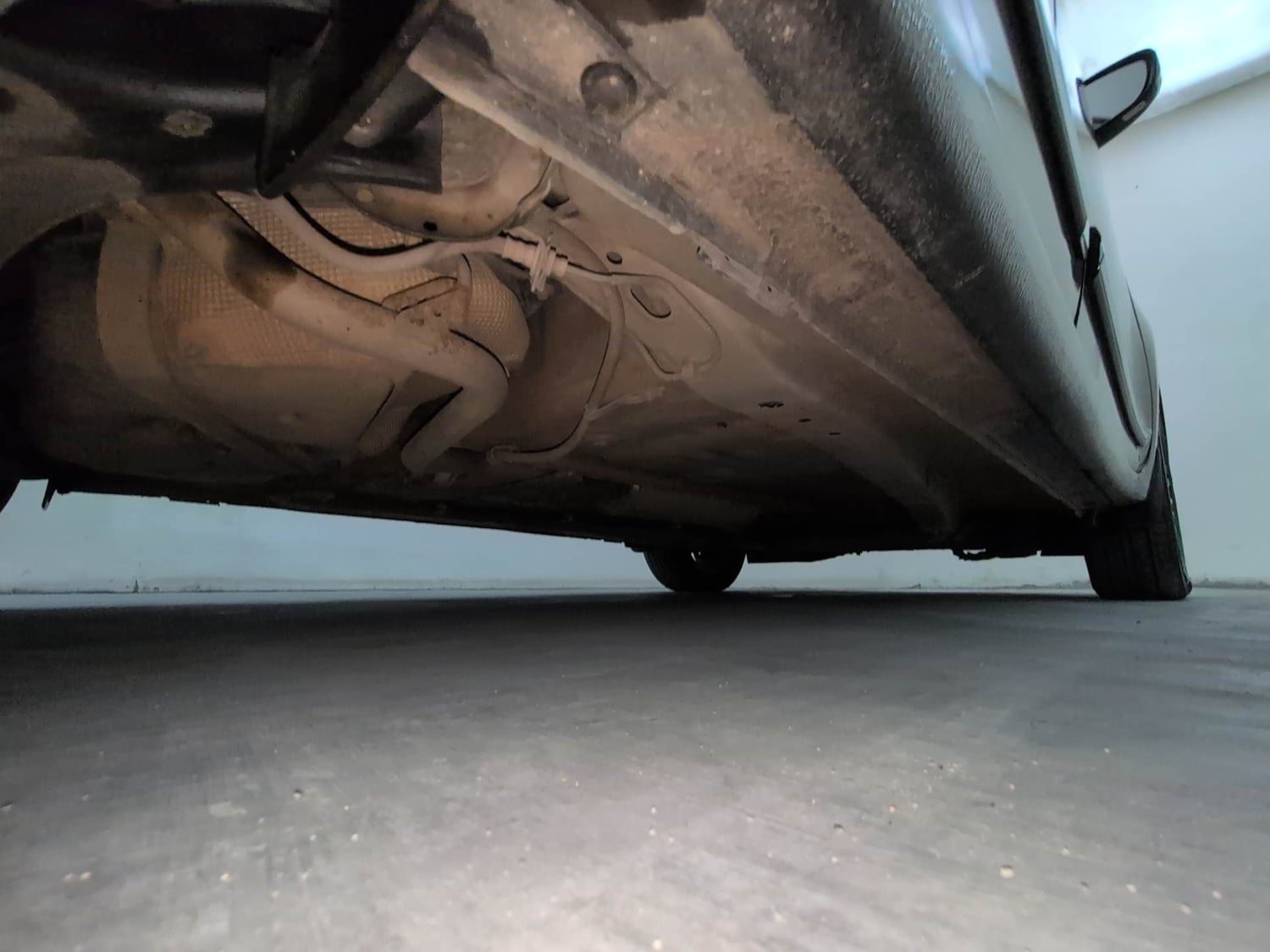Used 2019 Maruti Suzuki Dzire ZDi Plus Diesel Manual extra REAR RIGHT UNDERBODY VIEW