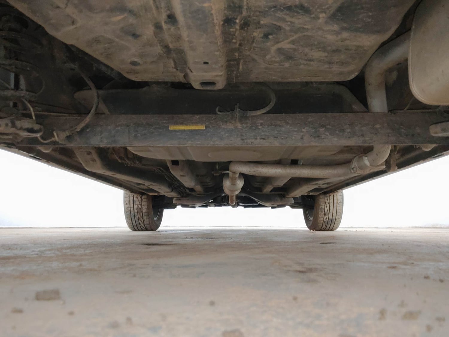 Used 2021 Tata Nexon XZ Plus Dual Tone Petrol Manual extra REAR UNDERBODY VIEW (TAKEN FROM REAR)