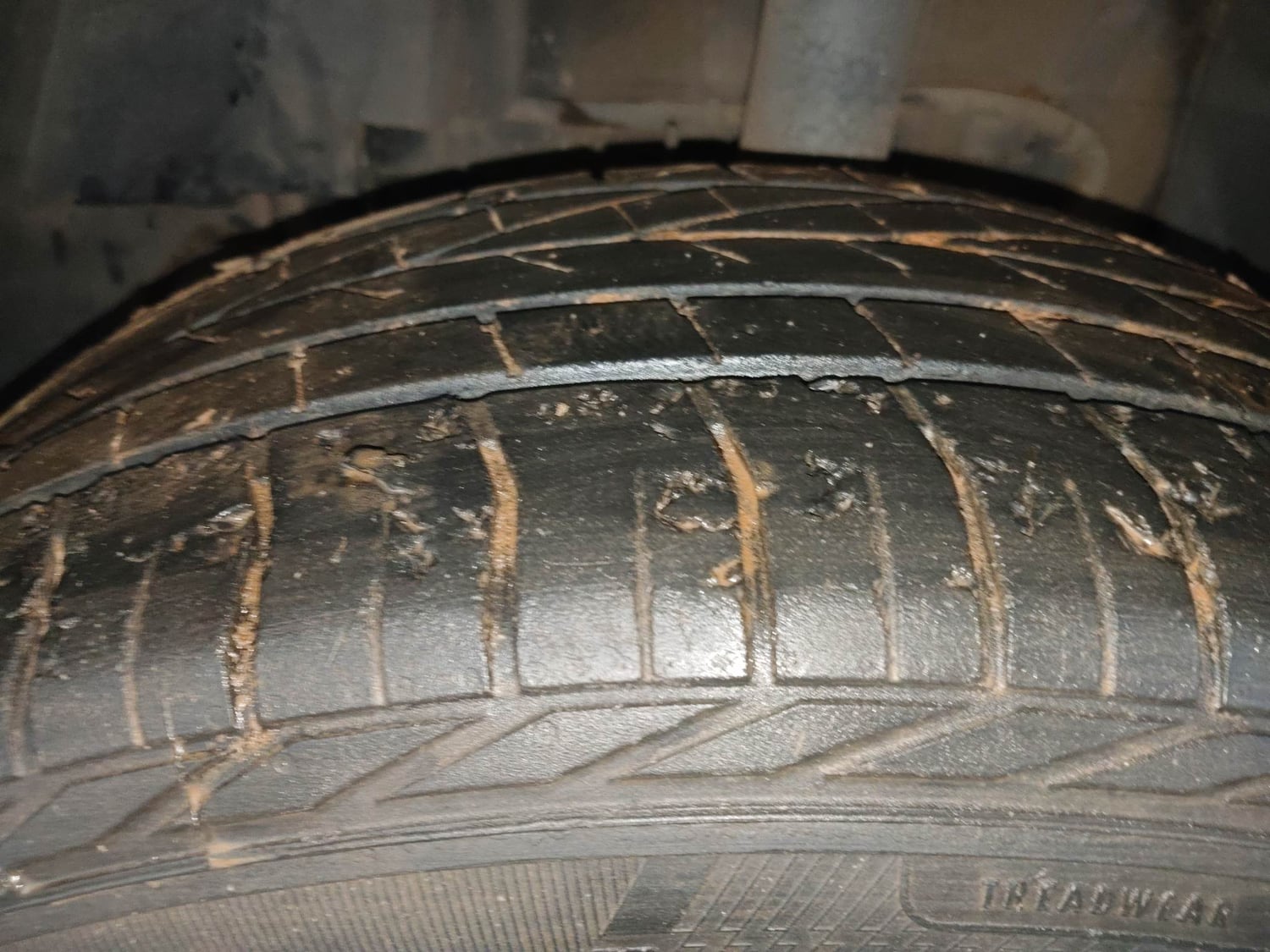 Used 2021 Tata Nexon XZ Plus Dual Tone Petrol Manual tyres LEFT FRONT TYRE TREAD VIEW