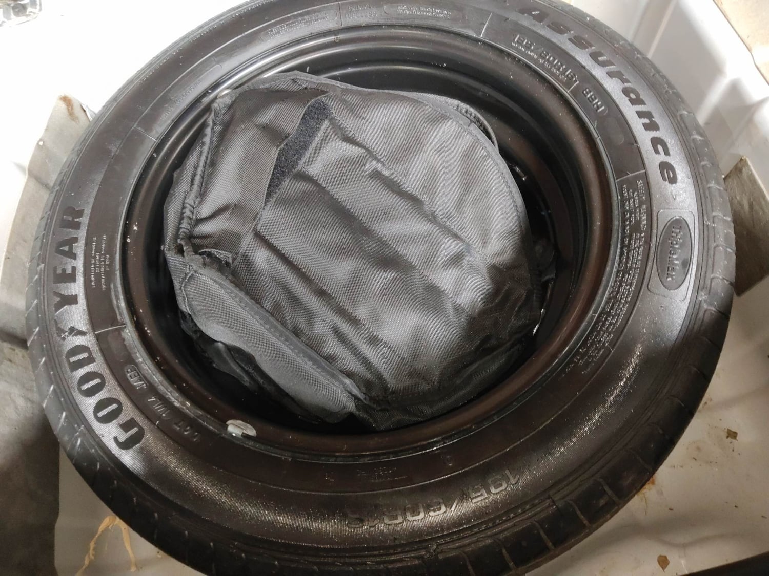 Used 2021 Tata Nexon XZ Plus Dual Tone Petrol Manual tyres SPARE TYRE VIEW