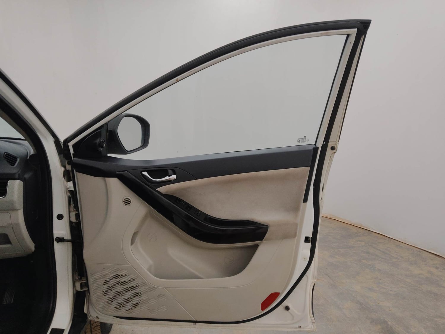 Used 2021 Tata Nexon XZ Plus Dual Tone Petrol Manual interior RIGHT FRONT DOOR OPEN VIEW