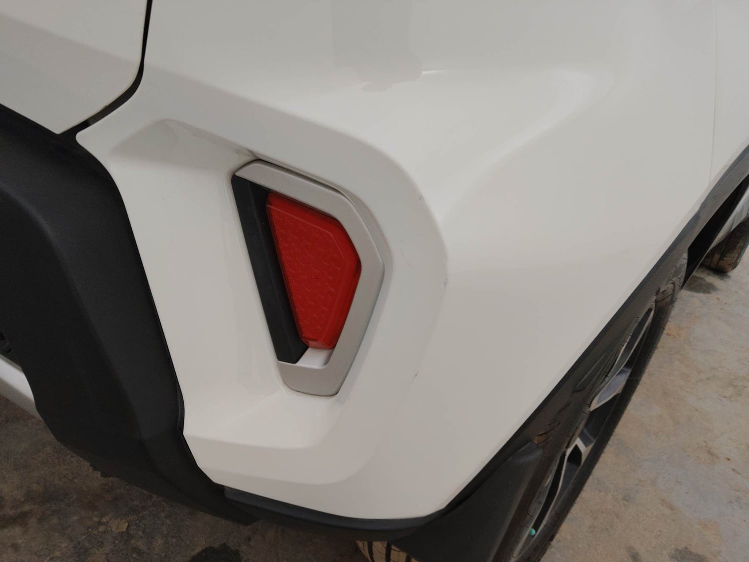 Used 2021 Tata Nexon XZ Plus Dual Tone Petrol Manual dents MINOR SCRATCH
