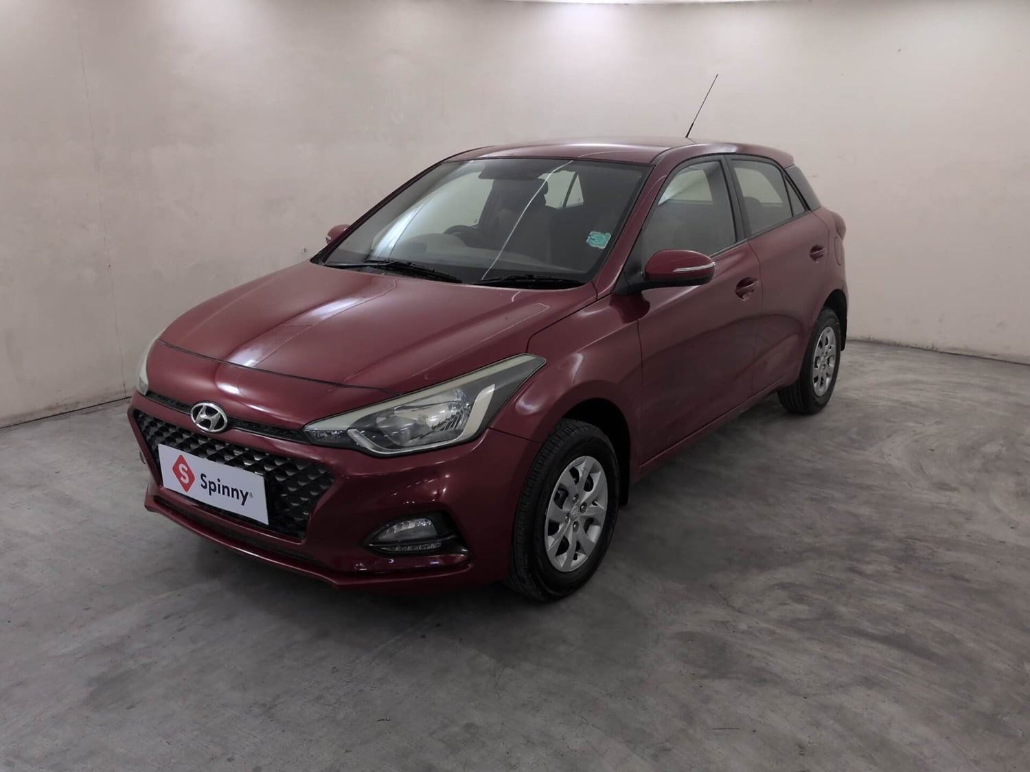 Used 2019 Hyundai Elite i20 Sportz 1.4 CRDI Diesel Manual exterior LEFT FRONT CORNER VIEW
