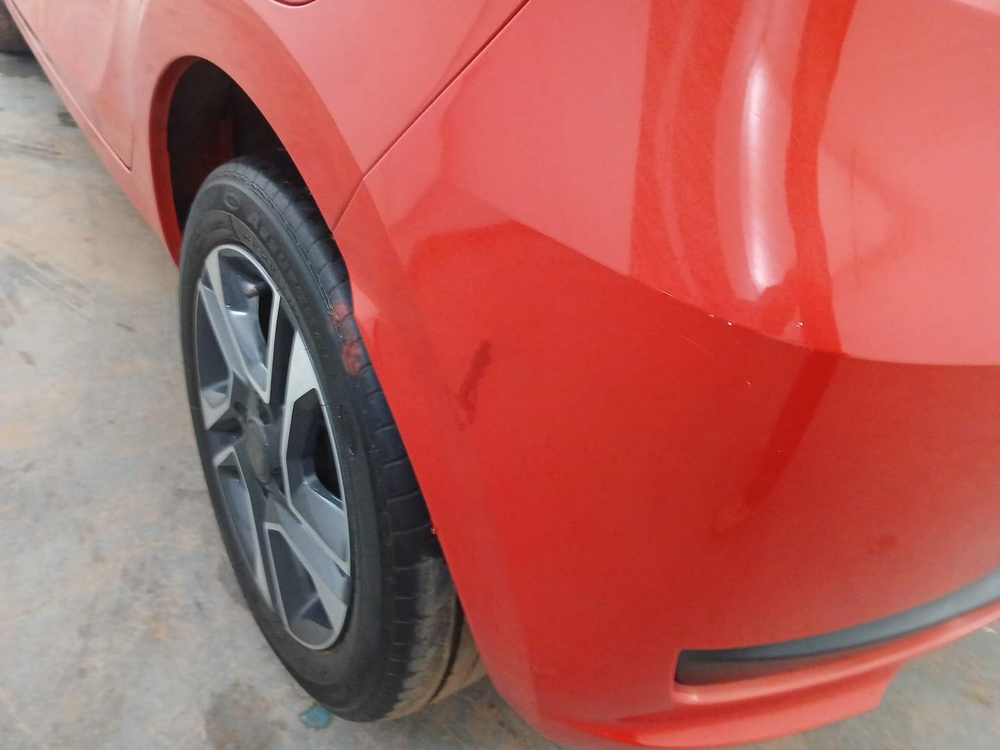 Used 2023 Tata Tiago XZ Plus Dual Tone Petrol Manual dents MINOR SCRATCH