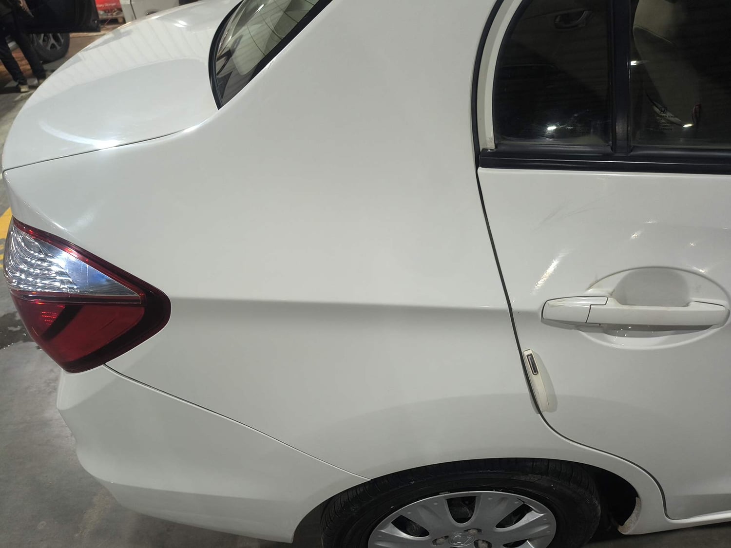 Used 2022 Maruti Suzuki Baleno Zeta Petrol Manual dents MINOR SCRATCH