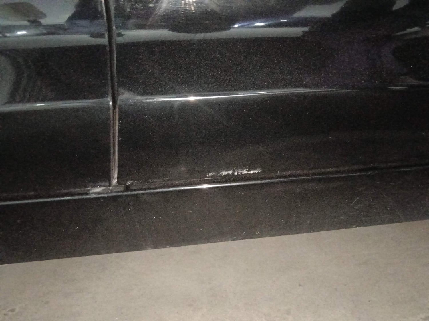 Used 2023 Tata Altroz XZA Plus (S) Dark Edition Petrol Automatic dents MINOR SCRATCH