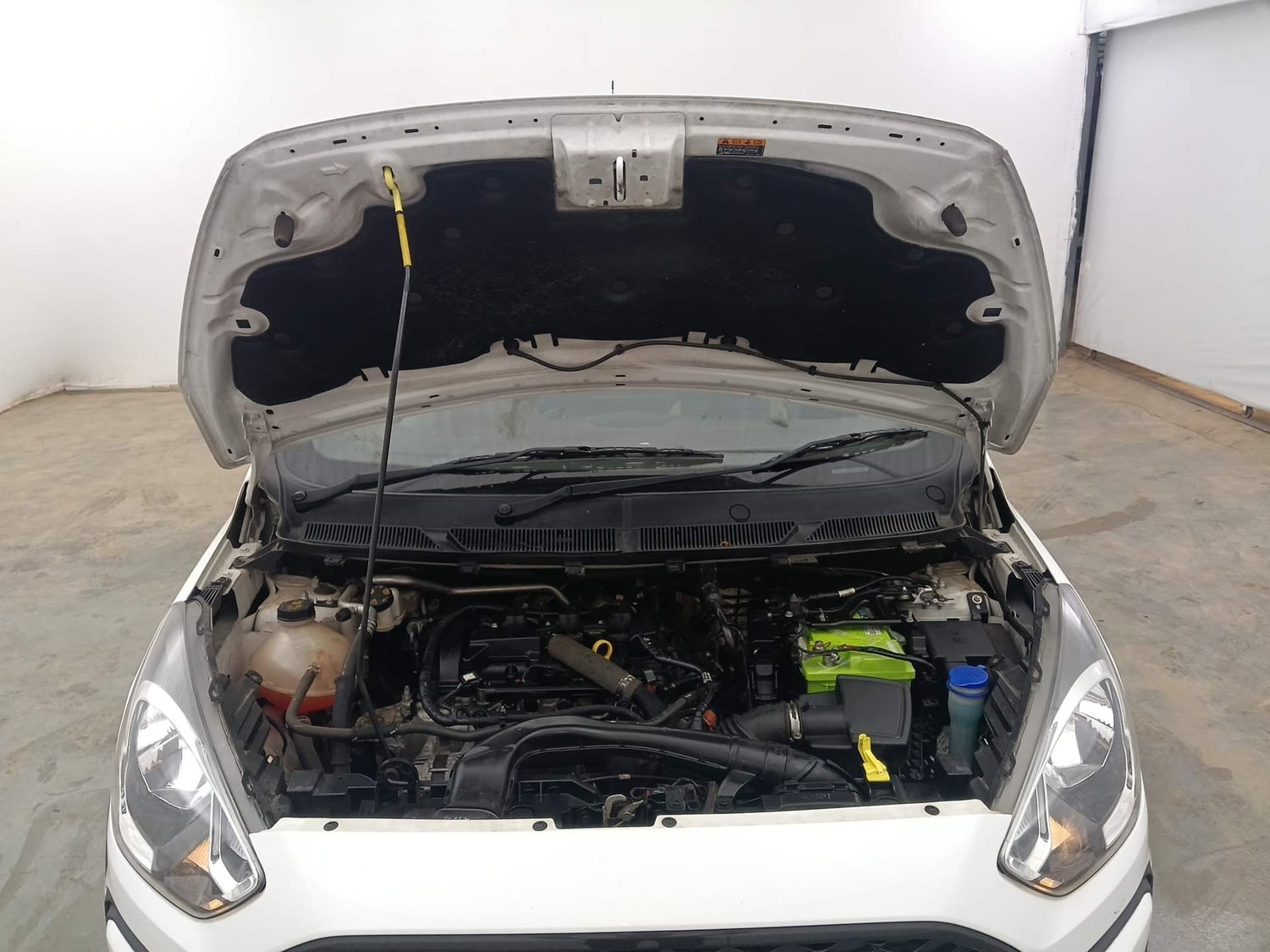 Used 2018 Ford Freestyle Titanium 1.2 Ti-VCT Petrol Manual engine ENGINE & BONNET OPEN FRONT VIEW