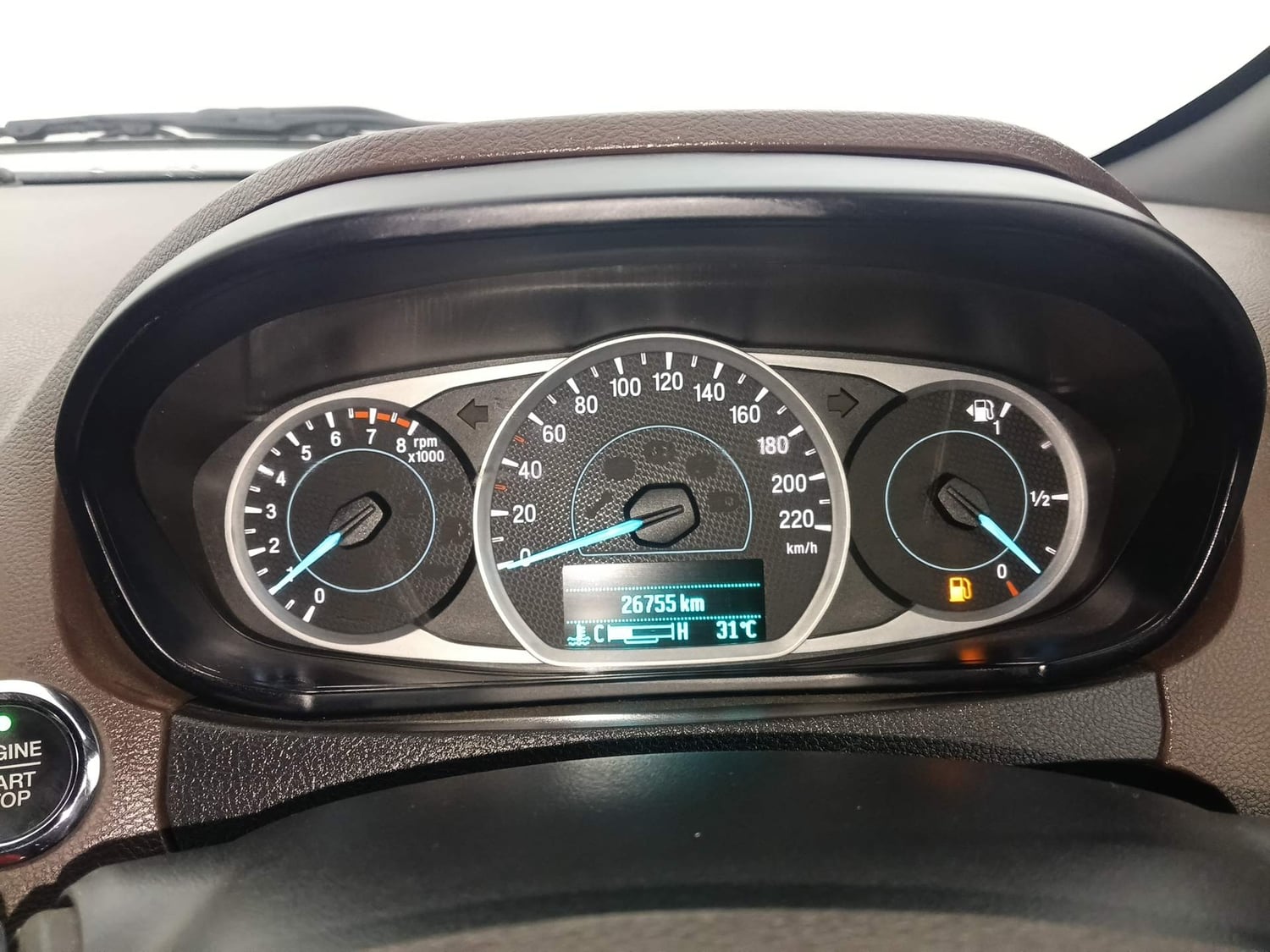 Used 2018 Ford Freestyle Titanium 1.2 Ti-VCT Petrol Manual interior CLUSTERMETER VIEW