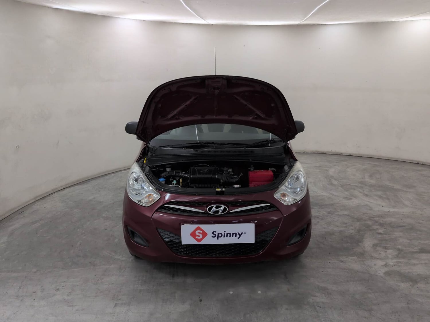 Used 2016 Hyundai i10 Magna 1.1 iRDE2 Petrol Manual engine ENGINE & BONNET OPEN FRONT VIEW