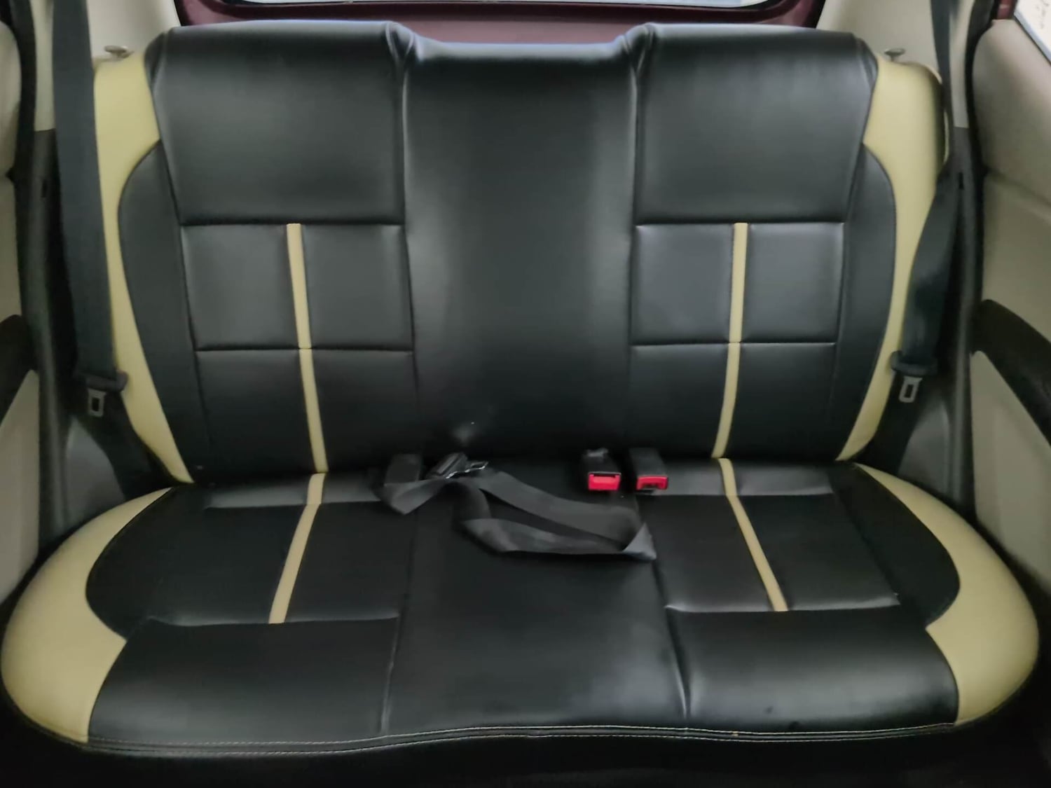 Used 2016 Hyundai i10 Magna 1.1 iRDE2 Petrol Manual interior REAR SEAT CONDITION VIEW