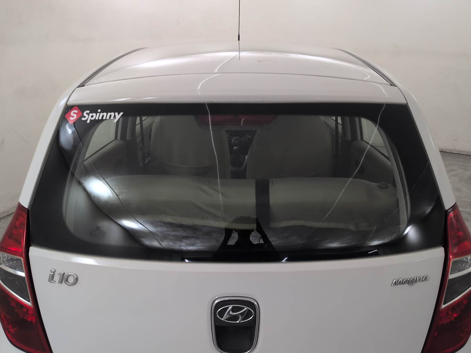 Used 2017 Hyundai i10 Magna 1.1 iRDE2 Petrol Manual exterior BACK WINDSHIELD VIEW