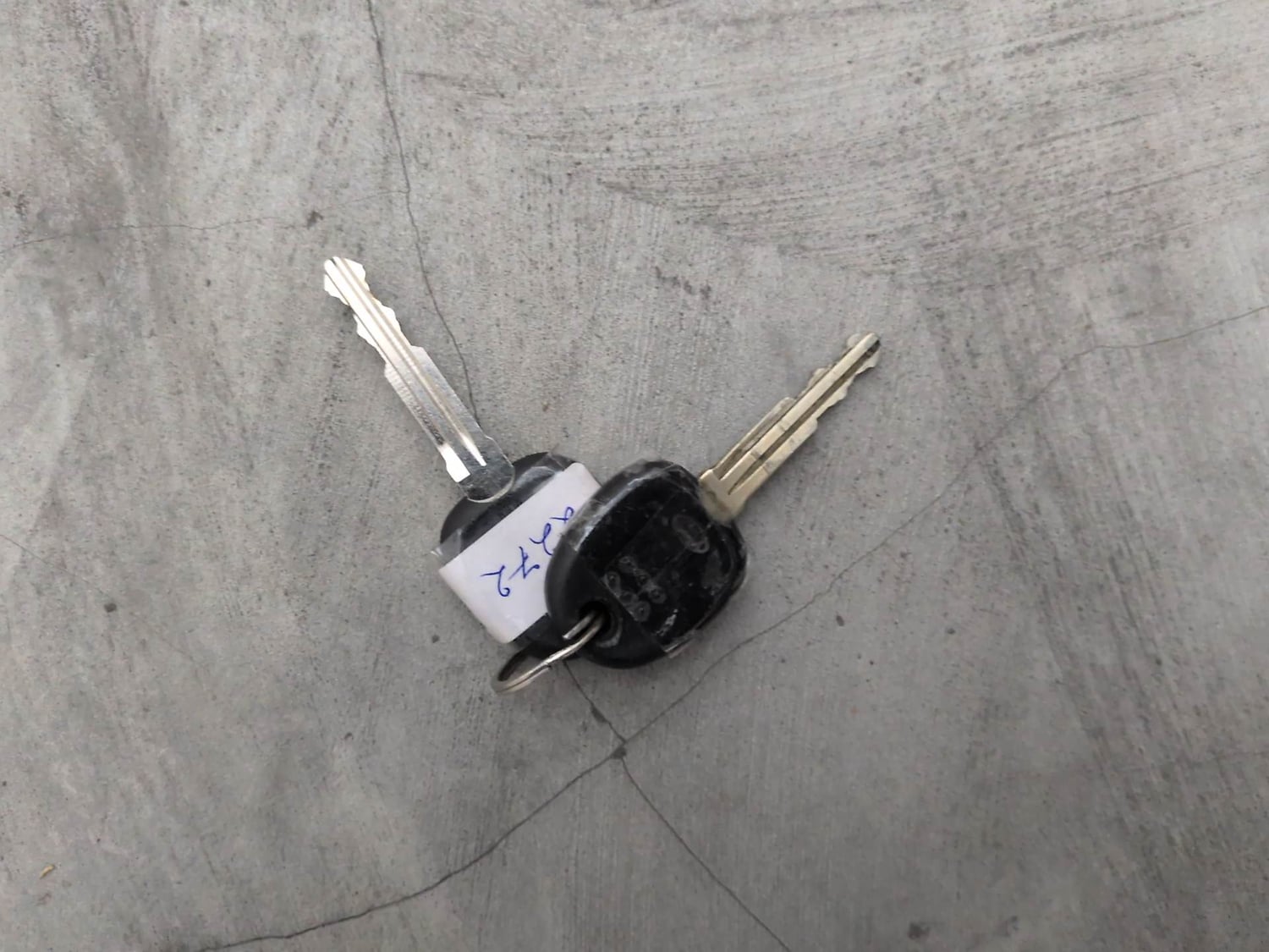 Used 2017 Hyundai i10 Magna 1.1 iRDE2 Petrol Manual extra CAR KEY VIEW
