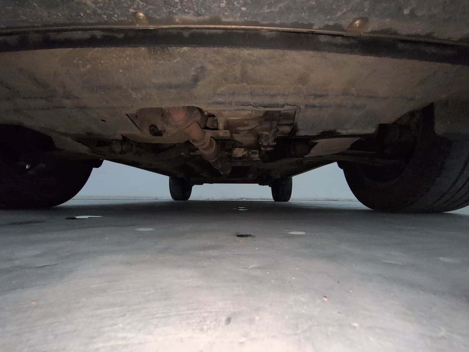 Used 2024 Tata Nexon Fearless Plus S 1.2 Revotron Petrol 6MT DT Petrol Manual extra FRONT LEFT UNDERBODY VIEW