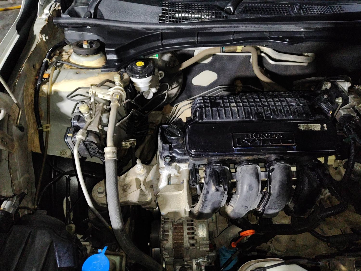 Used 2020 Honda Amaze 1.2 V CVT Petrol Petrol Automatic engine ENGINE RIGHT SIDE VIEW