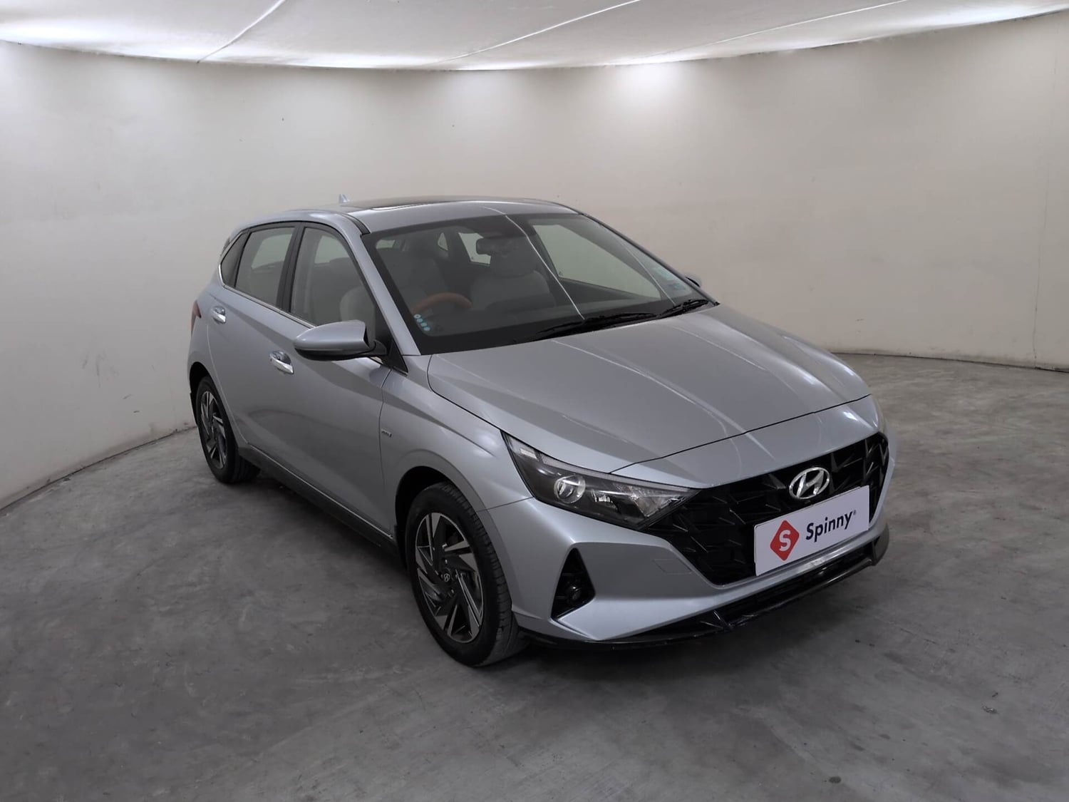 Used 2023 Hyundai i20 Asta (O) 1.2 IVT Petrol Automatic exterior RIGHT FRONT CORNER VIEW
