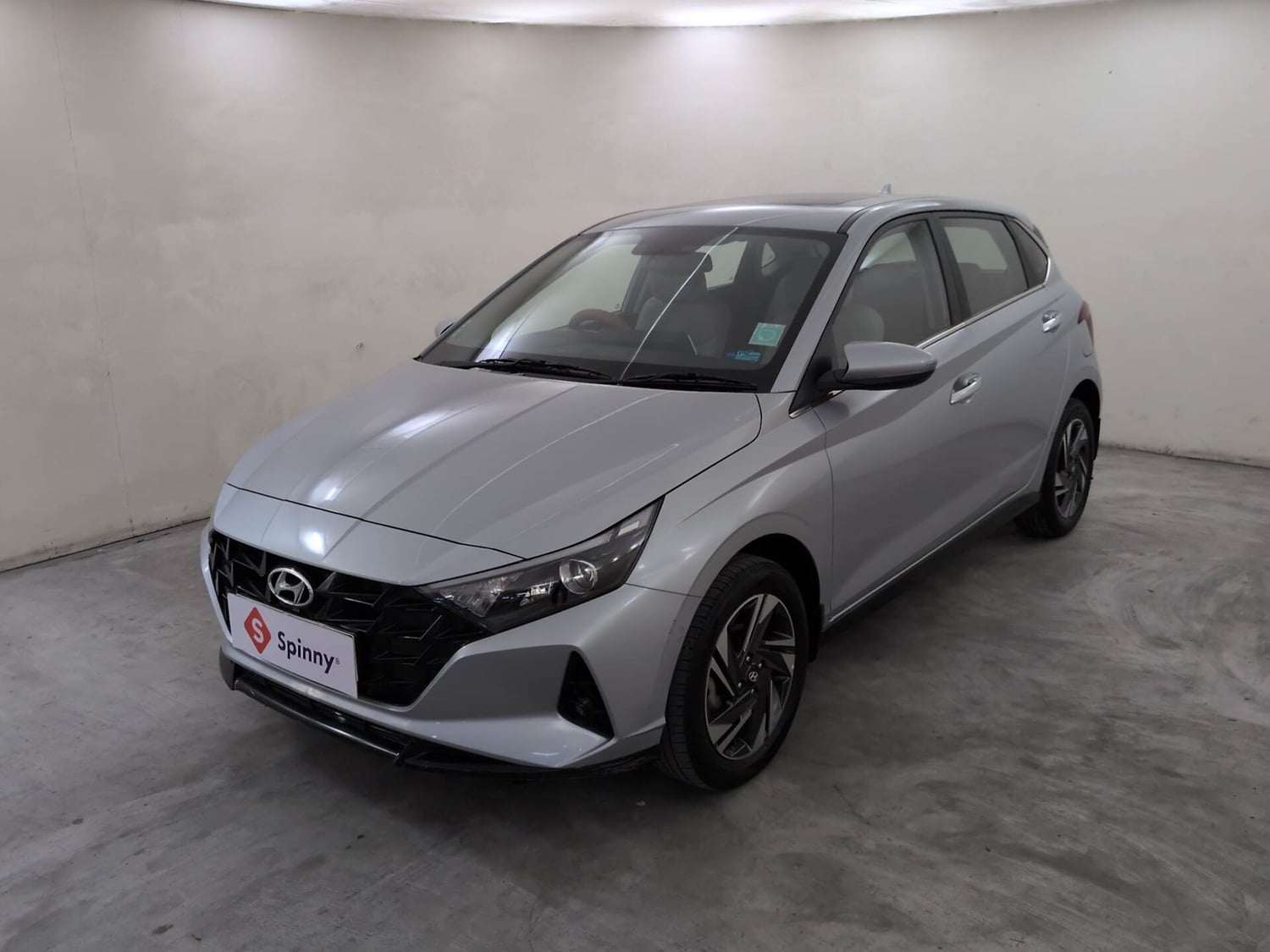Used 2023 Hyundai i20 Asta (O) 1.2 IVT Petrol Automatic exterior LEFT FRONT CORNER VIEW