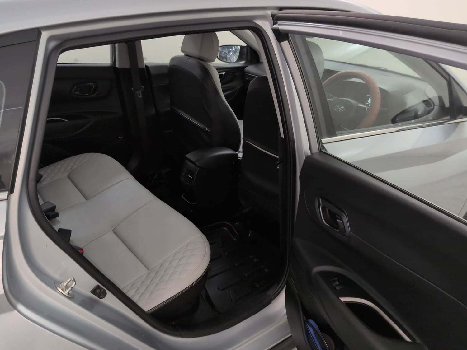 Used 2023 Hyundai i20 Asta (O) 1.2 IVT Petrol Automatic interior RIGHT SIDE REAR DOOR CABIN VIEW